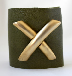 X MARKS THE SPOT OLIVE GREEN LEATHER CUFF